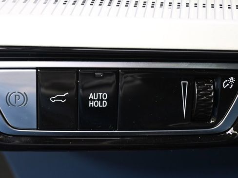 New 2026 Cadillac Optiq Luxury 2 w/ LPO, Floor Liner Package AWD/4WD image 24