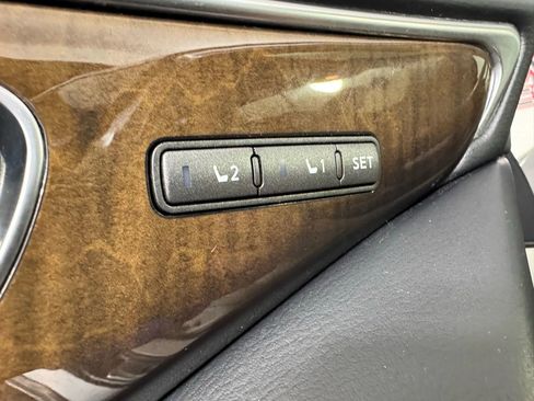 Used 2018 INFINITI Q50 Luxe w/ Sensory Package (Luxe) image 39