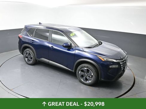 Used 2025 Nissan Rogue SV FWD image 44