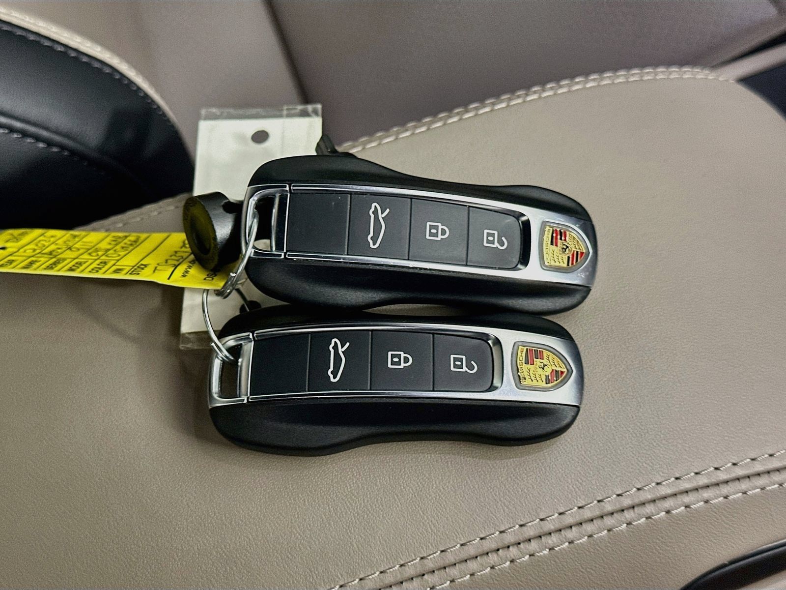 Used 2026 Porsche 911 Carrera 4S AWD/4WD image 42