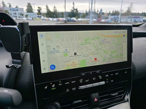 Used 2024 Toyota bZ4X XLE w/ Weather Package image 27