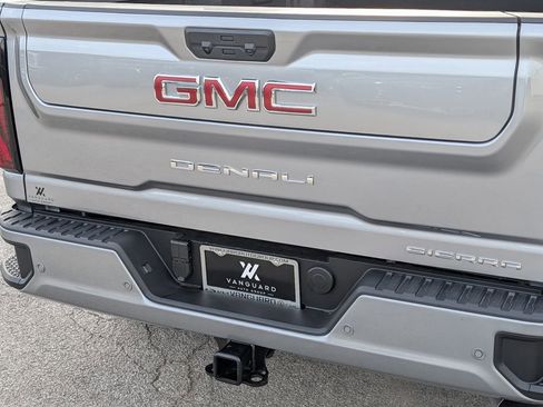 New 2026 GMC Sierra 3500 Denali image 8