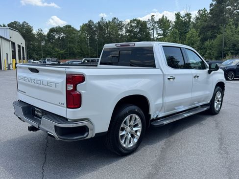 Used 2020 Chevrolet Silverado 1500 LTZ w/ LTZ Plus Package AWD/4WD image 5