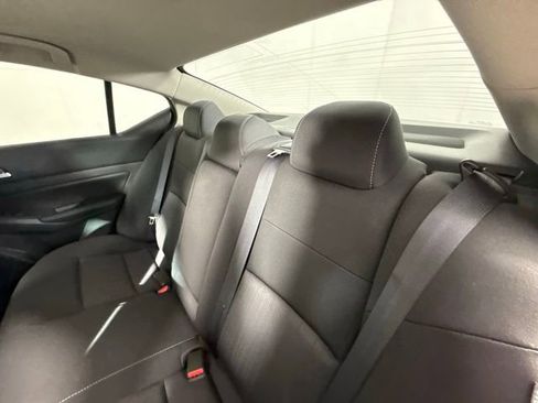 Used 2022 Nissan Altima 2.5 SV image 41