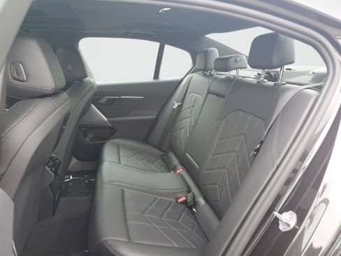 Used 2024 BMW i5 eDrive40i RWD image 14