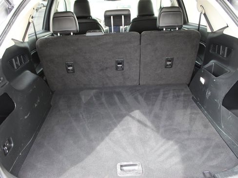 Used 2021 Ford Edge SEL image 15