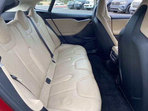 Used 2013 Tesla Model S Performance image 15