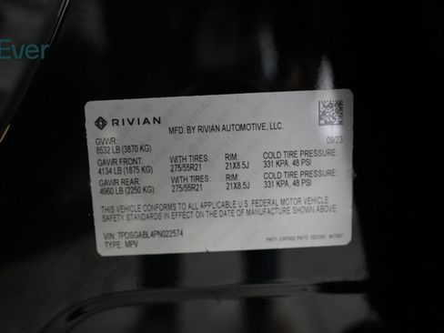 Used 2023 Rivian R1S Launch Edition AWD/4WD image 29