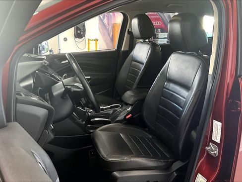 Used 2014 Ford Escape Titanium image 10