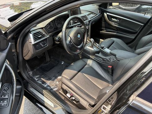 Used 2016 BMW 328i xDrive Sedan AWD/4WD image 7