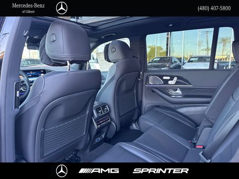 New 2026 Mercedes-Benz GLS 580 4MATIC image 19
