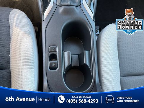 Used 2025 Toyota Corolla LE FWD image 30