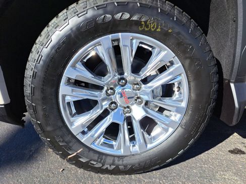 New 2026 GMC Sierra 1500 Denali w/ Technology Package image 13