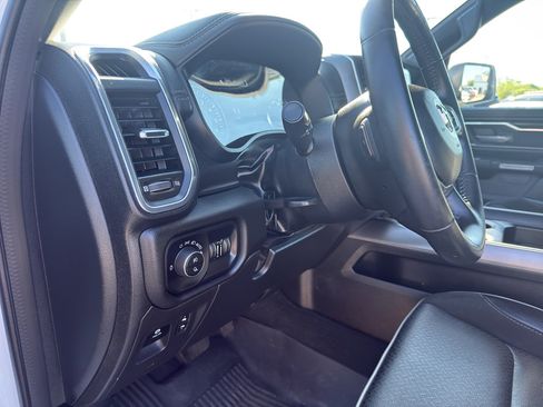 Used 2023 RAM 1500 Laramie AWD/4WD image 15