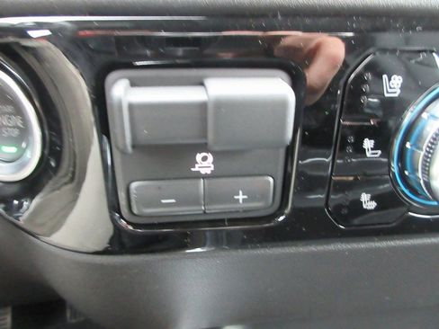 New 2026 GMC Sierra 3500 SLT image 20