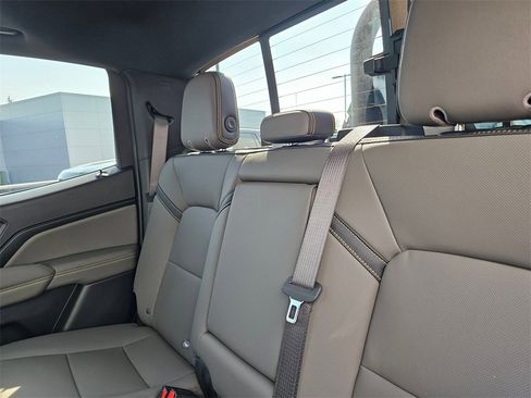 New 2026 Chevrolet Colorado ZR2 w/ ZR2 Bison Edition image 19