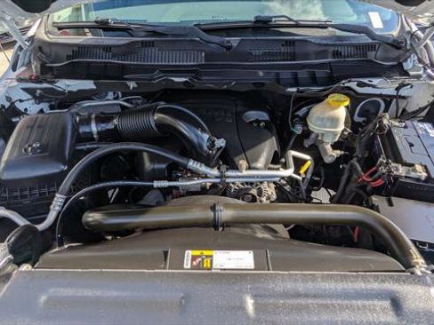 Used 2018 RAM 1500 Big Horn image 25