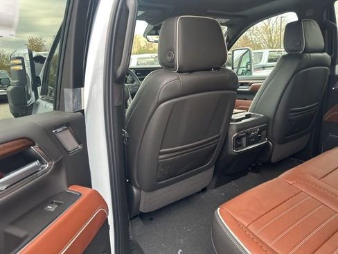 New 2026 GMC Sierra 2500 Denali Ultimate image 21