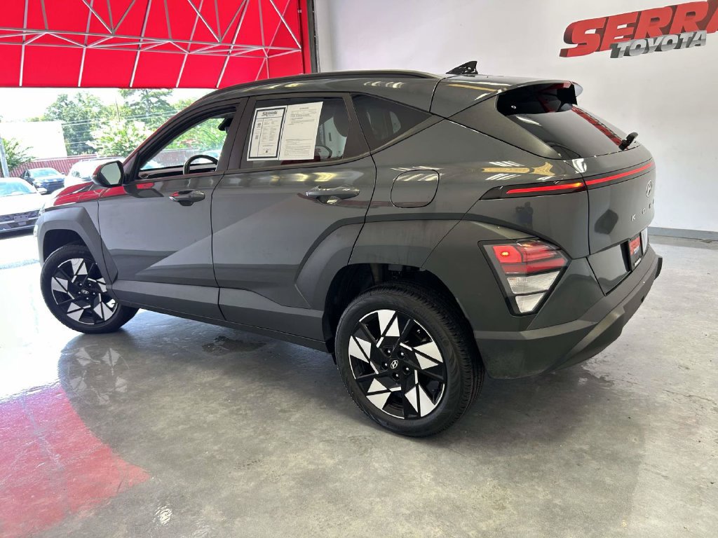 Used 2024 Hyundai Kona SEL AWD/4WD image 6