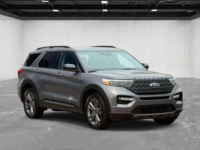 Used 2022 Ford Explorer XLT w/ Equipment Group 202A