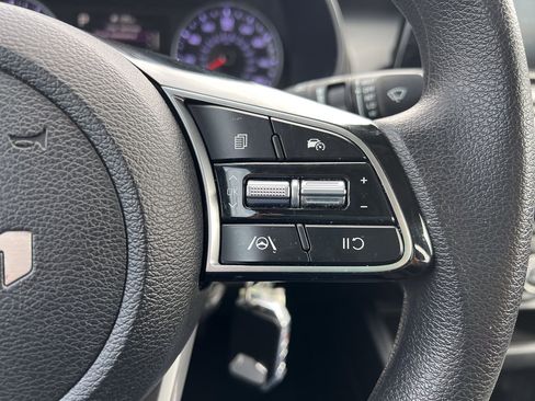 Used 2024 Kia Forte LXS w/ LXS Technology Package image 15