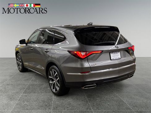 Certified 2023 Acura MDX SH-AWD w/ Technology Package image 5