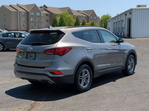 Used 2018 Hyundai Santa Fe Sport w/ 2.4L Value Package 02 FWD image 8