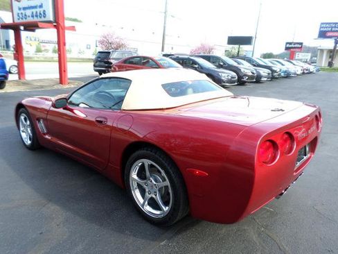 Used 2004 Chevrolet Corvette Convertible w/ Preferred Equipment Group image 7
