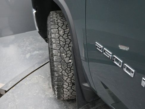 Used 2025 Chevrolet Silverado 2500 LTZ w/ LTZ Premium Package image 5