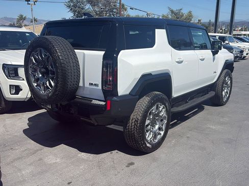 Used 2025 GMC Hummer EV 3X AWD/4WD image 4