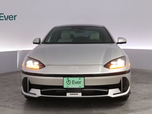 Used 2023 Hyundai Ioniq 6 Limited RWD image 12