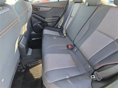 Used 2019 Subaru Crosstrek 2.0i Premium image 19