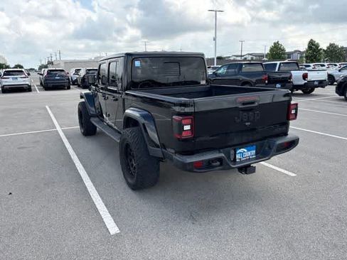 Used 2020 Jeep Gladiator Overland AWD/4WD image 3