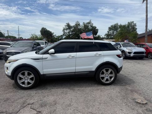 Used 2015 Land Rover Range Rover Evoque Pure Premium AWD/4WD image 4