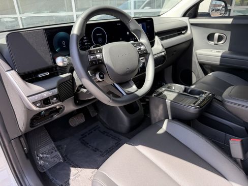 Used 2025 Hyundai Ioniq 5 SEL RWD image 30