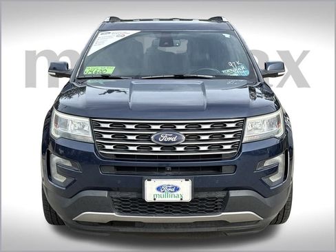 Used 2017 Ford Explorer Limited w/ Equipment Group 301A image 13