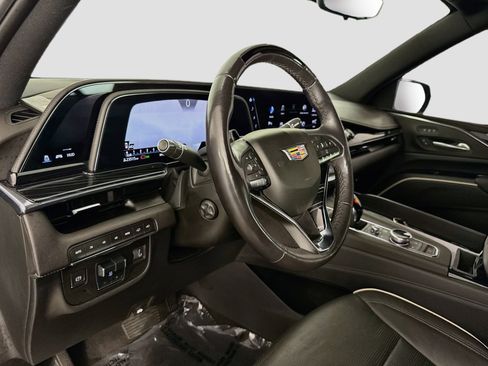 Used 2024 Cadillac Escalade Sport w/ Touring Package AWD/4WD image 11