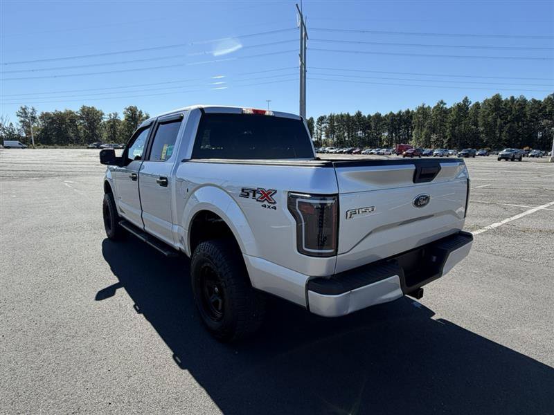 Used 2017 Ford F150 XL w/ Equipment Group 101A Mid AWD/4WD image 9