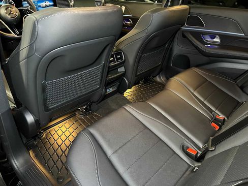 Used 2025 Mercedes-Benz GLE 350 4MATIC image 19