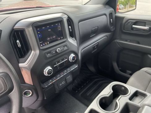 Used 2025 GMC Sierra 1500 Pro w/ Convenience Package RWD image 13