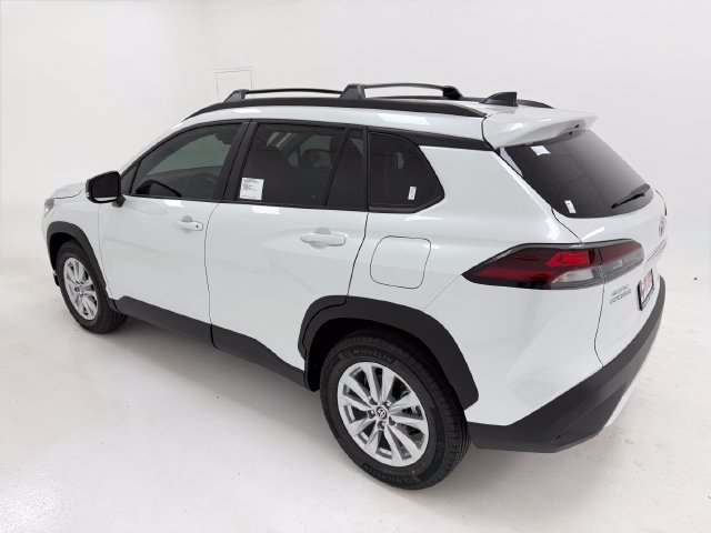 New 2026 Toyota Corolla Cross LE w/ Moonroof Package FWD image 37
