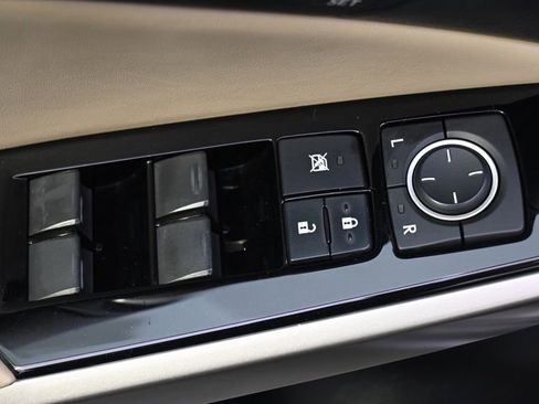 Used 2019 Lexus IS 300 AWD w/ Navigation Package image 23