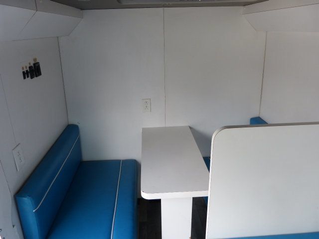 Used 2015 Ford Transit 250 130 Medium Roof w/ Interior Upgrade Package RWD image 22