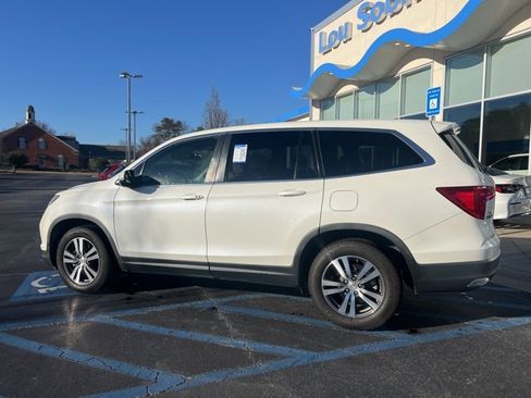 Certified 2017 Honda Pilot EX-L image 9
