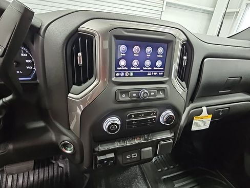 New 2025 GMC Sierra 2500 Pro image 12