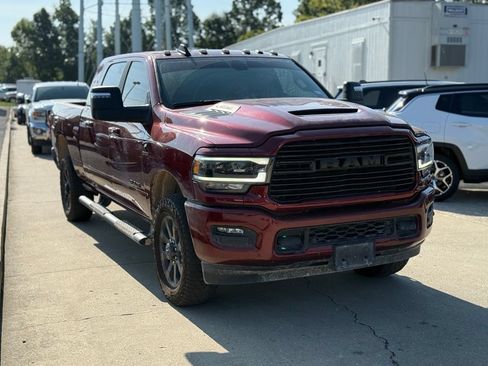 Used 2024 RAM 2500 Laramie w/ Night Edition AWD/4WD image 4
