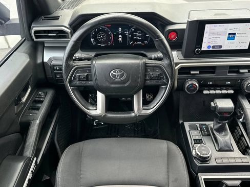 Used 2024 Toyota Tacoma TRD Sport AWD/4WD image 13