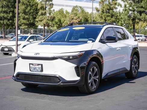 Certified 2025 Toyota bZ4X FWD w/ Weather Package image 3