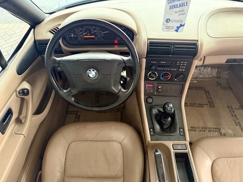 Used 1997 BMW Z3 1.9 RWD image 40