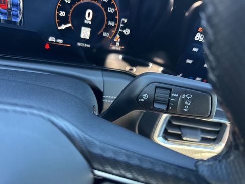 Used 2024 Ford Mustang GT Premium image 17